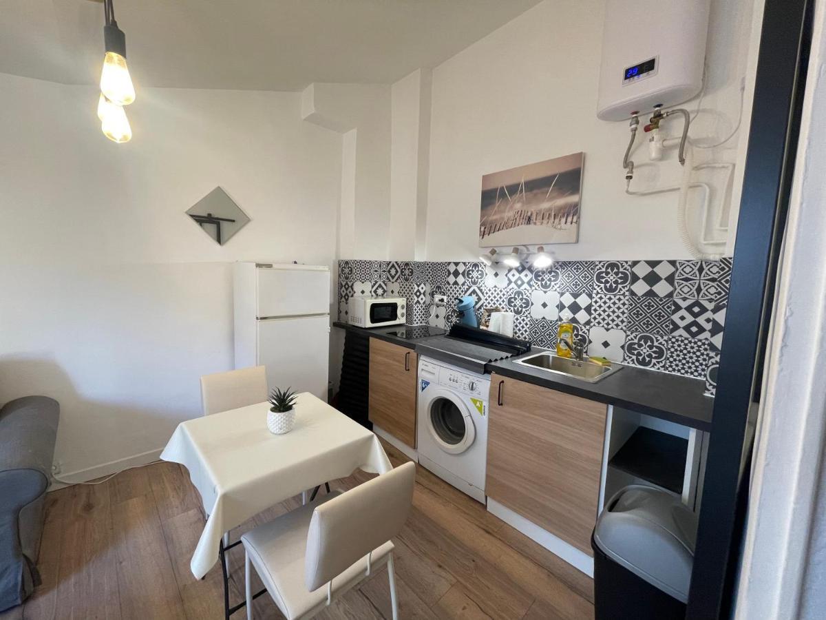 Appartement Climatise «Le Grain De Sable» La Ciotat Luaran gambar