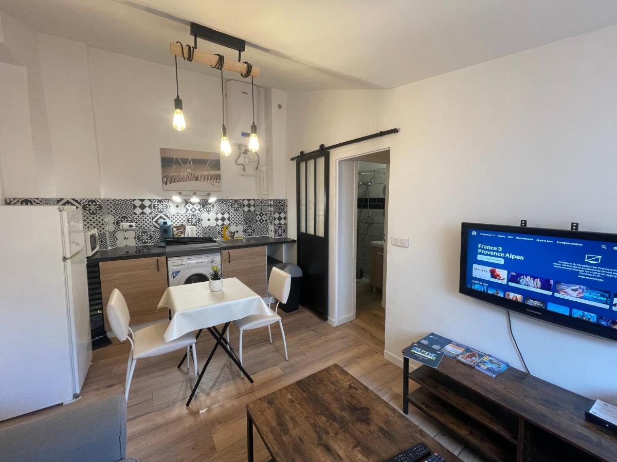 Appartement Climatise «Le Grain De Sable» La Ciotat Luaran gambar